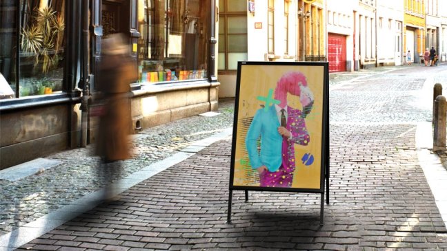 Oboustranná reklamní tabule B2 v černém hliníkovém rámu