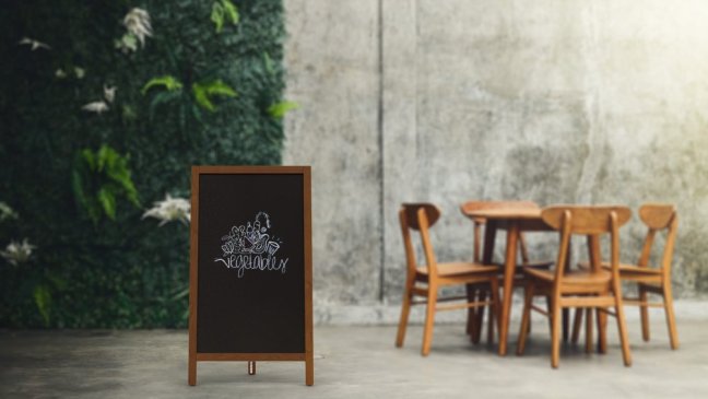 Reklamné áčko s kriedovou tabuľou 78x44 cm- jednostranné,hnedý rám