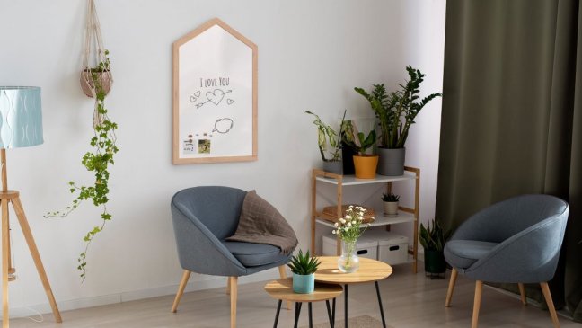 Bílá magnetická tabule 90x60cm - DOMEČEK