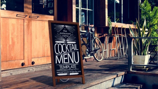 Reklamné áčko s kriedovou tabuľou 78x44 cm- jednostranné,hnedý rám