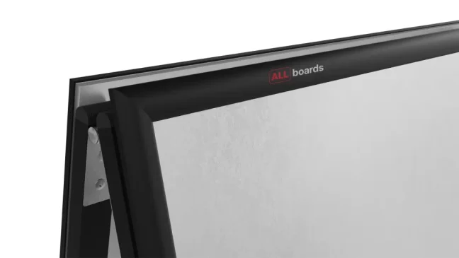 Oboustranná reklamní tabule A1 v černém hliníkovém rámu