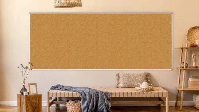 Korková nástěnka v hliníkovém rámu 300x120cm