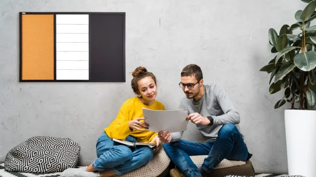 Kombinovaná tabuľa 3 v 1 ALLboards COMBI: bielá suchostierateľno-magnetická, magneticko-kriedová a korková 90x60 cm