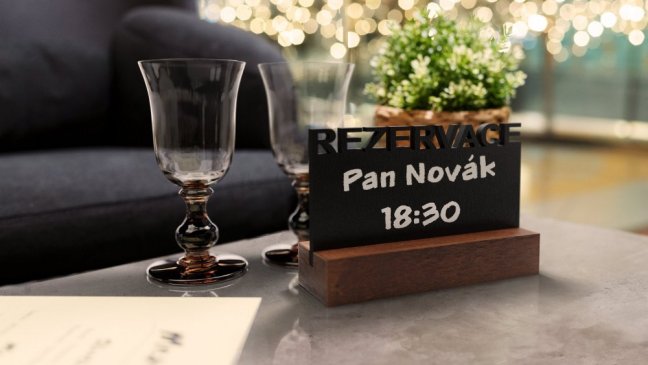 Černá křídová oboustranná tabule na stůl - REZERVACE sada 4 ks se stojany