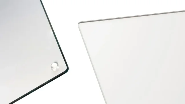 Skleněná kuchyňská deska BÍLÁ 60x52 cm - krájecí, ochranná deska