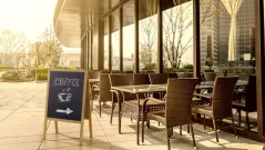 Reklamní áčko s křídovou tabulí 100x50 cm-přírodní rám