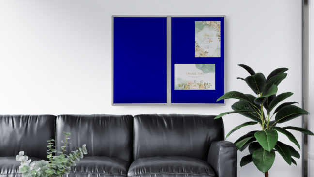 Textilní modrá vitrína v hliníkovém rámu - 150x100 cm