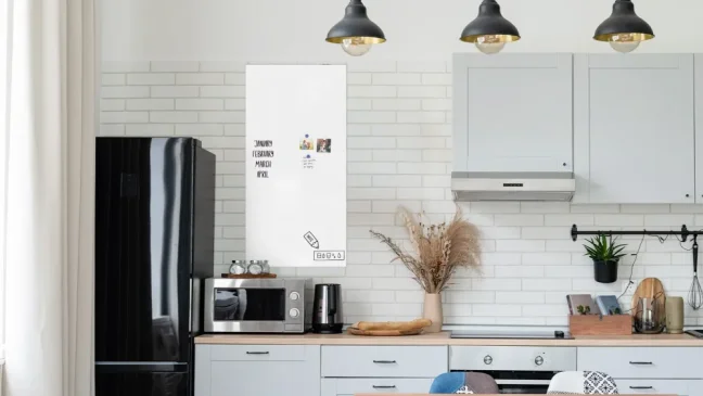Magnetická tabuľa SLIMboard bezrámová zmazateľná za sucha 120x60 cm